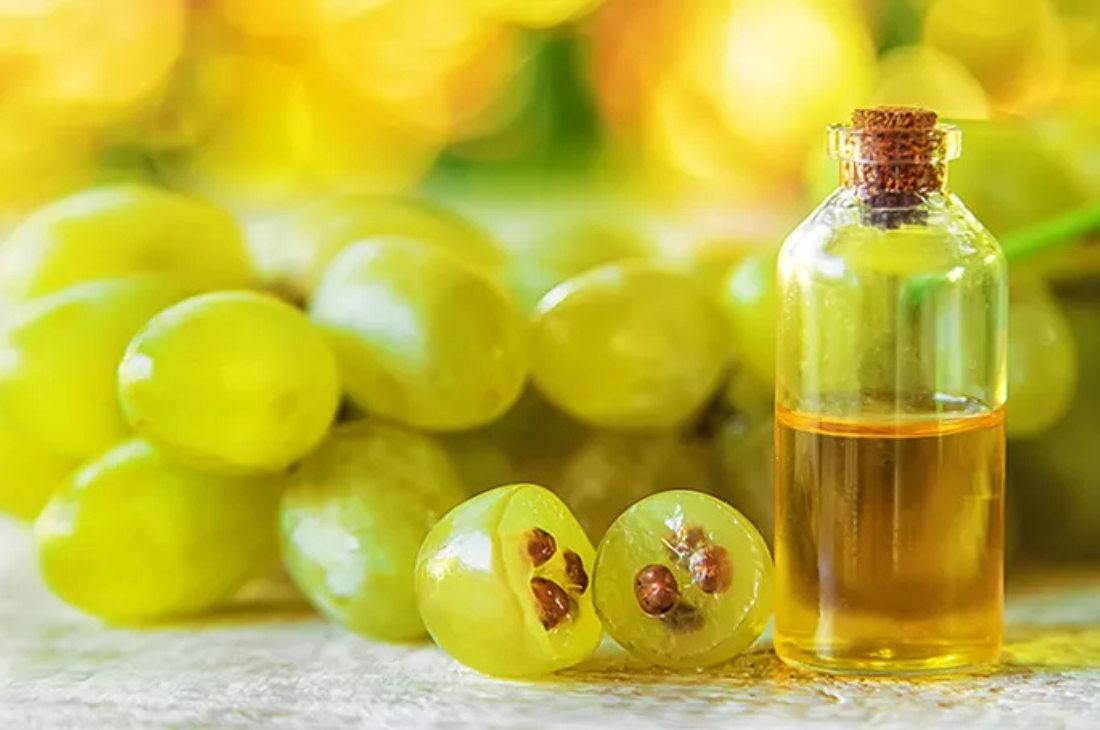Grape-Seed-Oil زيت بذور العنب
